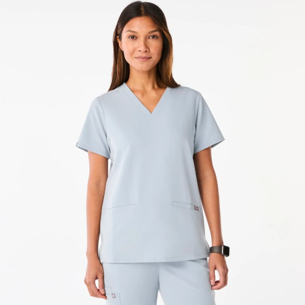 BNWT Figs Scrub Top
